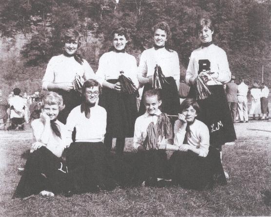 Black Star 8th Grade Cheerleaders 1956.jpg