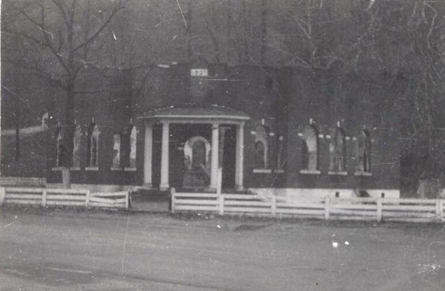 baptist church burned.jpg