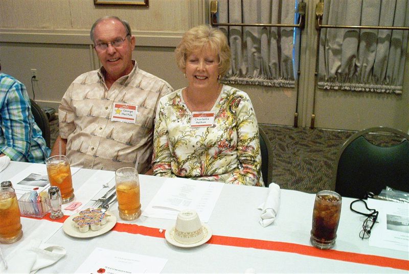 George_and_Charlotte_Helton.jpg