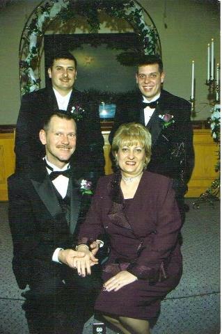 VIC,JONI,BRENT&BRANDON 003.jpg