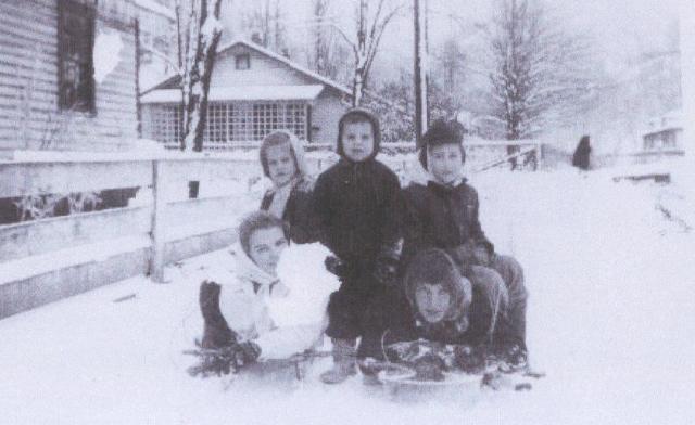 Black Star snow 1955.jpg